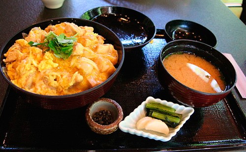 Тонкости приготовления омлетов японской и корейской кухонь — тамаго и оякодон